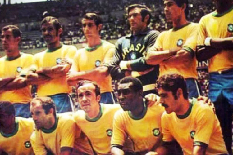 1958, 1970 ou 2002? A disputa pela melhor Seleção do Brasil em Mundiais