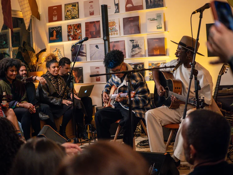 A 'incubadora' da música brasileira que quer revelar os próximos nomes da indústria