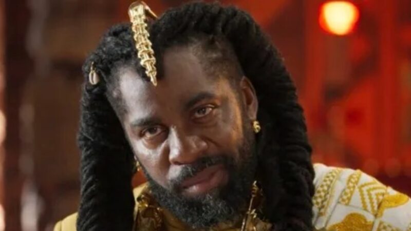 ‘A Nobreza do Amor’: Burak engana Jendal e diz que navio de Soliman foi atacado por piratas