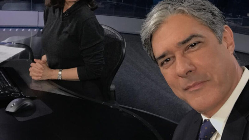 A poltrona incrível que William Bonner escolheu para proteger coluna e sua mente brilhante