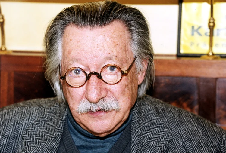 A 'profecia' do MIT de 60 anos atrás que mostra por que pessoas se apegam emocionalmete à IA