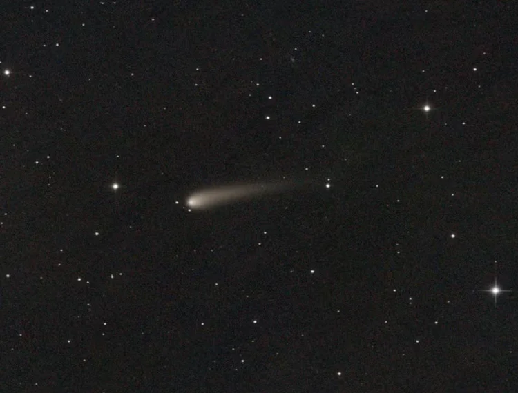 Abril terá cometa raro e chuva de meteoros; veja datas