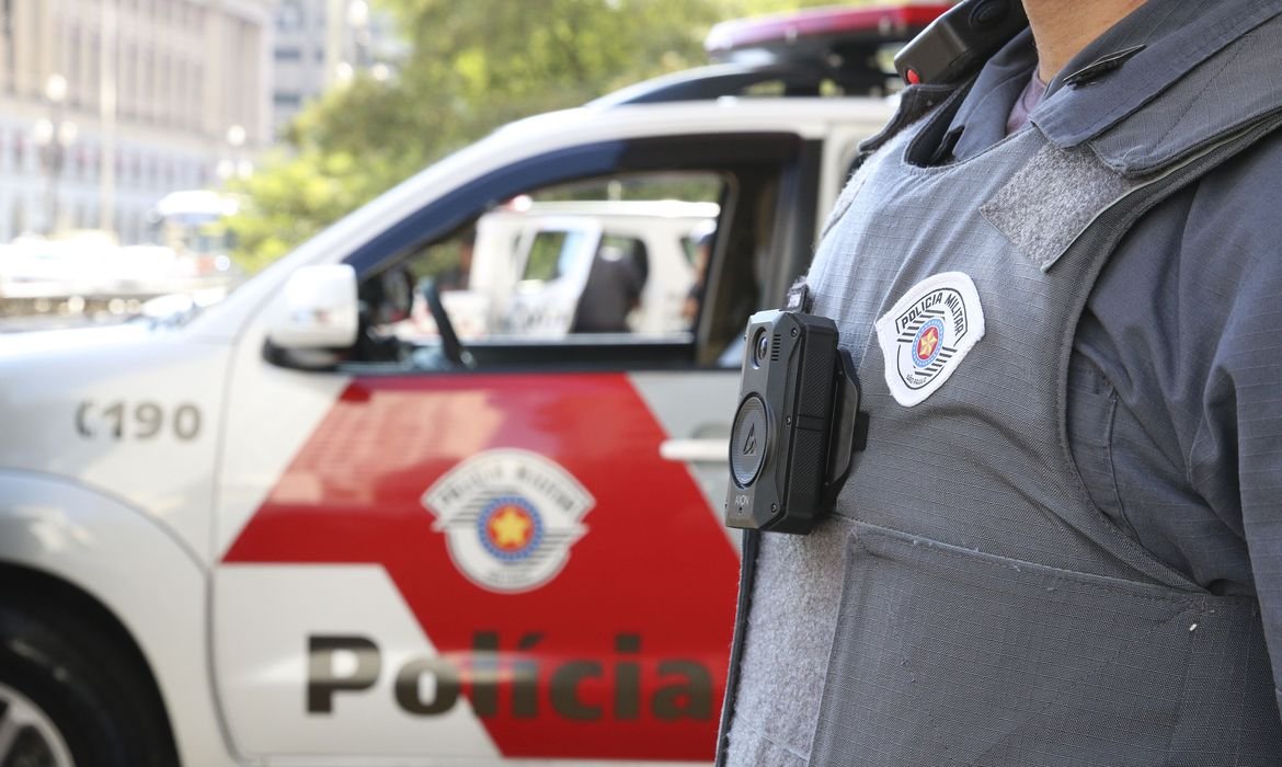 Alesp aprova pacote de segurança com reajuste salarial de 10% para policiais