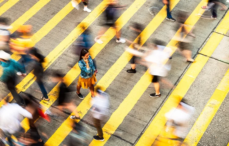 Andando devagar? Seus ouvidos podem ser o culpado (e não os joelhos)