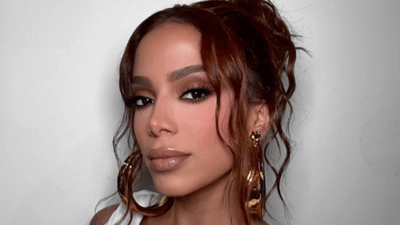 Anitta foi massacrada após ignorar fãs: ‘Baita de uma ingrata’