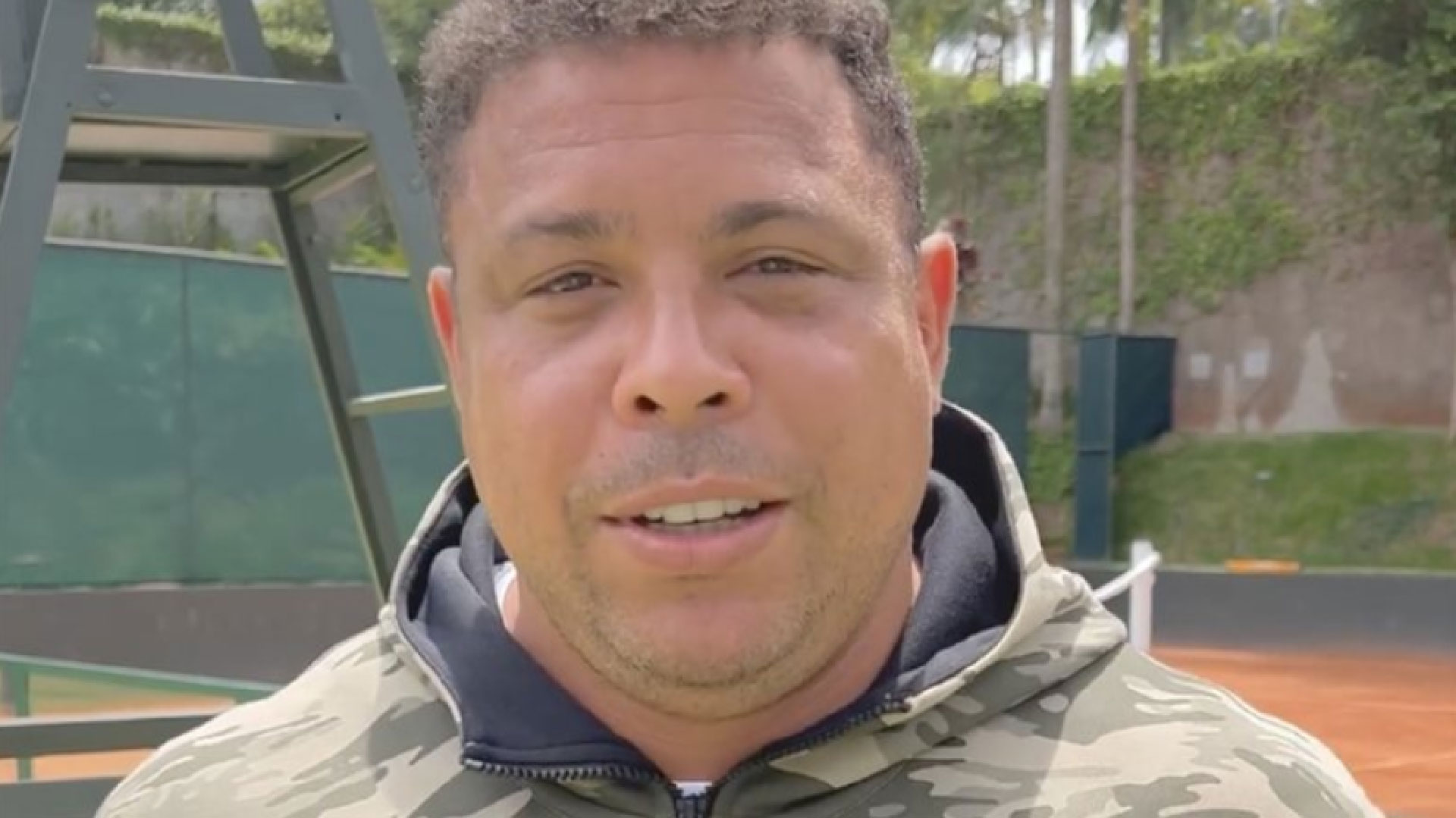 Aparência das filhas de Ronaldo Fenômeno vira assunto e dá o que falar: ‘Tadinhas’