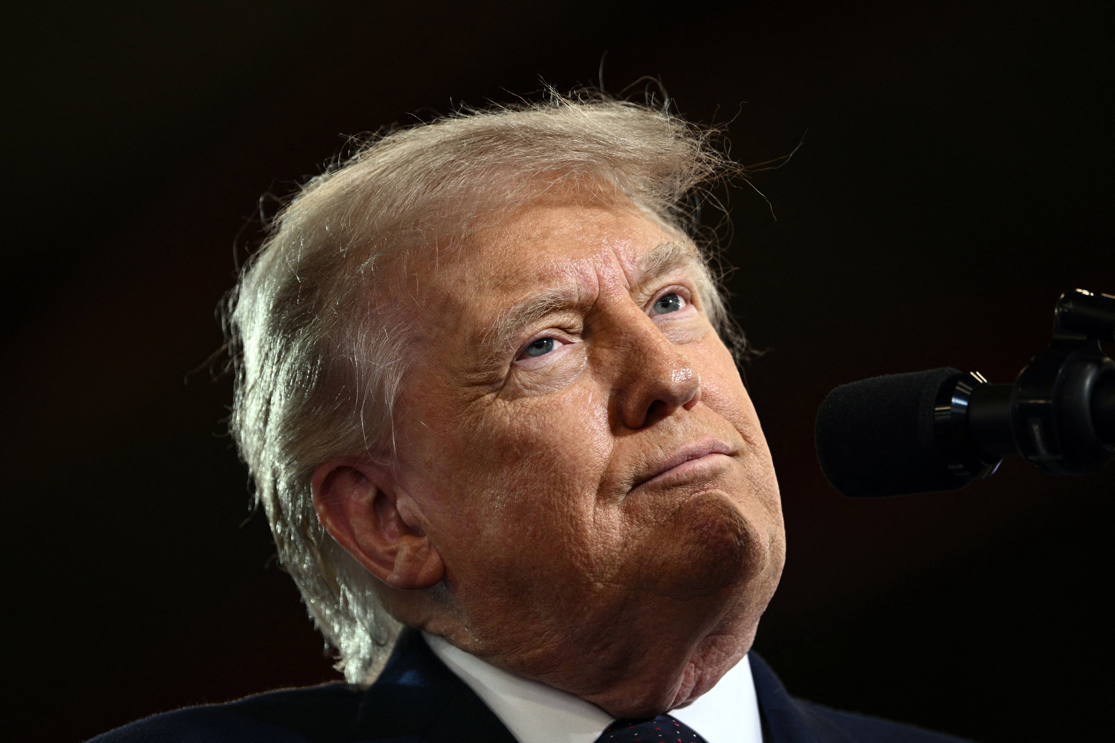 Após anunciar paz com o Irã, Trump desembarca no G7 sob pressão por Ucrânia