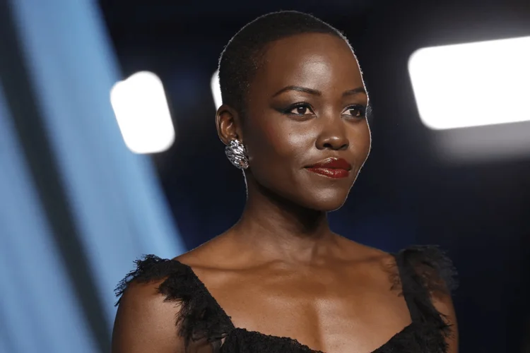Após ataques de Musk, Lupita Nyong’o aparece em primeira imagem de 'A Odisseia'