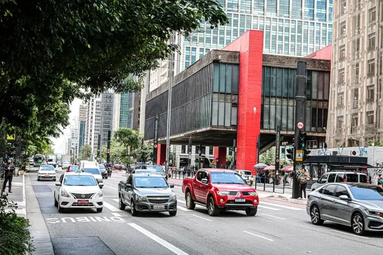 Após feriado de Corpus Christi, São Paulo mantém rodízio suspenso nesta sexta-feira