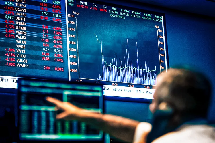 Após pior mês em seis anos, bolsas europeias fecham em forte alta