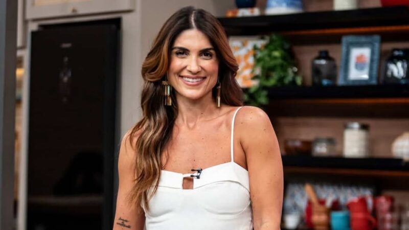 Apresentadora perde programa diário e decide deixar emissora