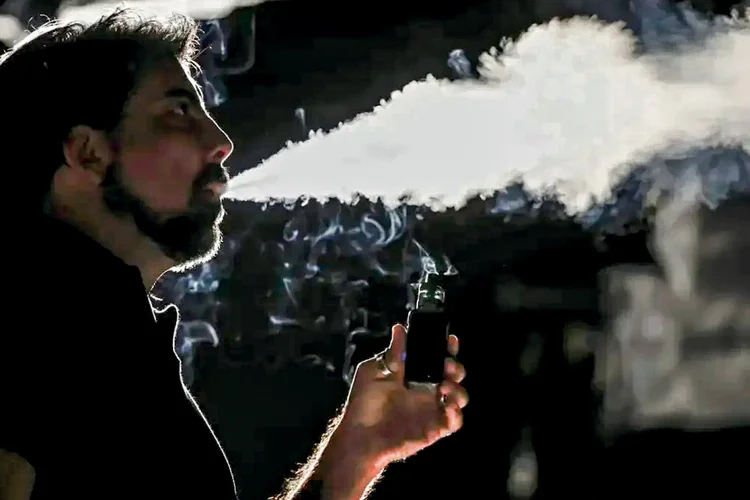 Argentina autoriza venda de vapes após 15 anos de proibição