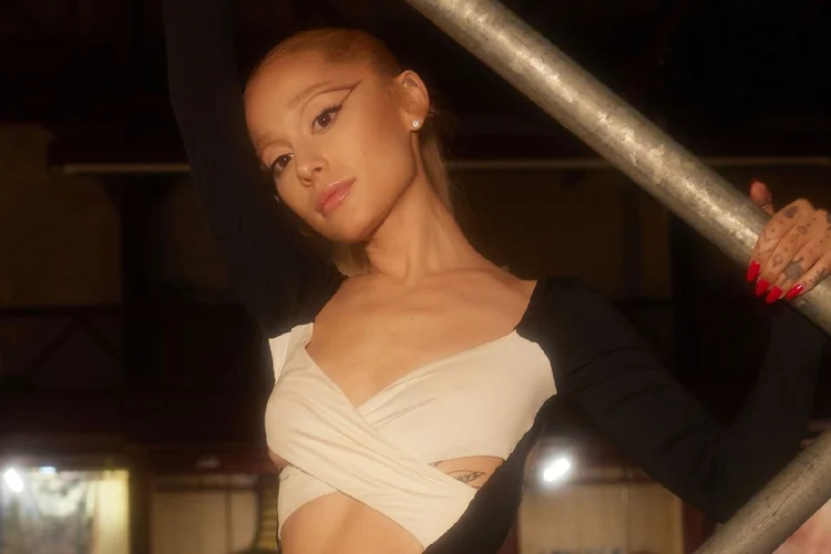 Ariana Grande anuncia single 'Hate That I Made You Love Me', do seu álbum 'Petals'