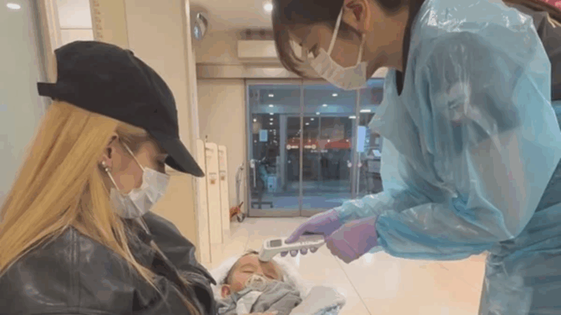 Arrependida? Esposa de Yudi Tamashiro questiona mudança para o Japão após filho ir para o hospital