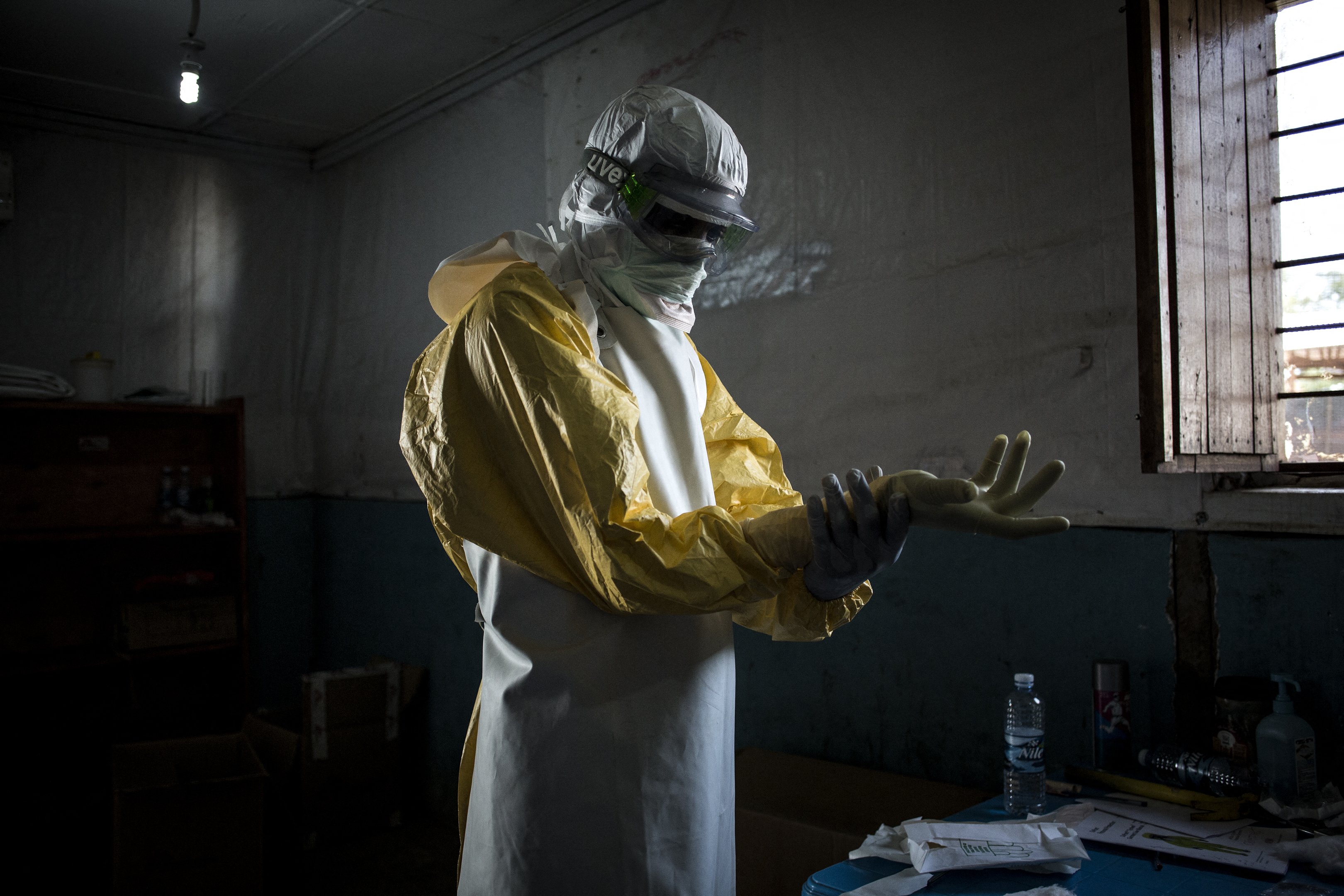 Às vésperas da Copa, México coordena com EUA e Canadá medidas sanitárias contra surto de ebola