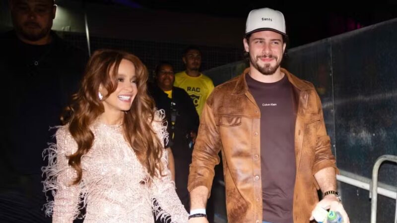 Assumidíssimos! Maiara e Felipe Cavalliere são flagrados de mãos dadas em show