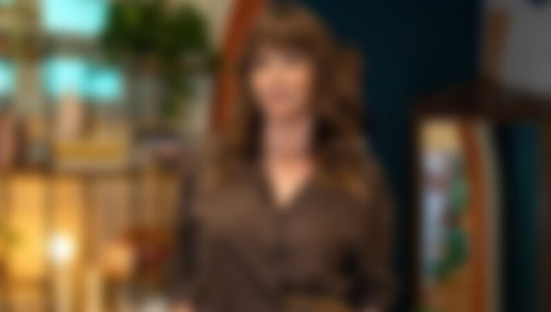 Atriz de Três Graças apanhou em elevador e quase foi atacada por dois cães: ‘Pra cima de mim’