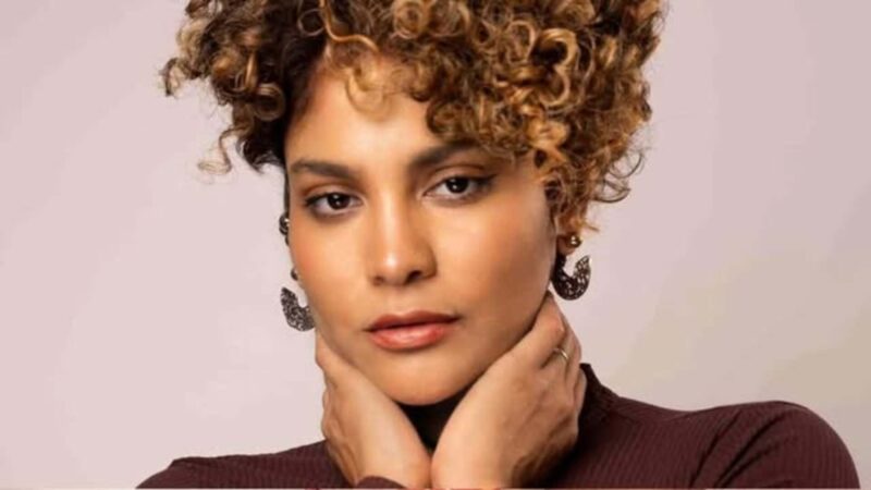 Atriz de ‘Três Graças’ expõe doença e revela que vai operar: ‘Você sente’