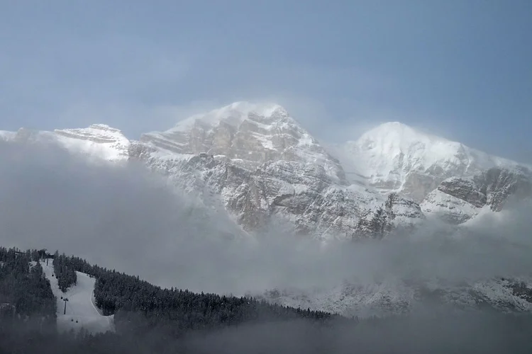 Avalanche na Itália mata ao menos três pessoas e deixa Alpes em alerta