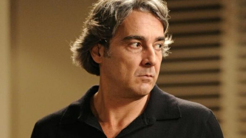 ‘Avenida Brasil’: E agora? Noêmia choca Cadinho ao revelar que comprou um apartamento no Rio