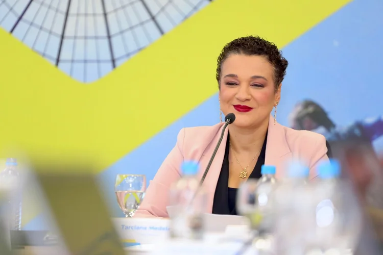 Banco do Brasil deve enfrentar 2026 desafiador, admite Tarciana Medeiros