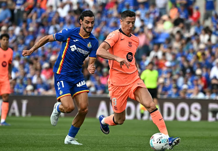 Barcelona faz 2 a 0 no Getafe e pode ser campeão já na próxima rodada