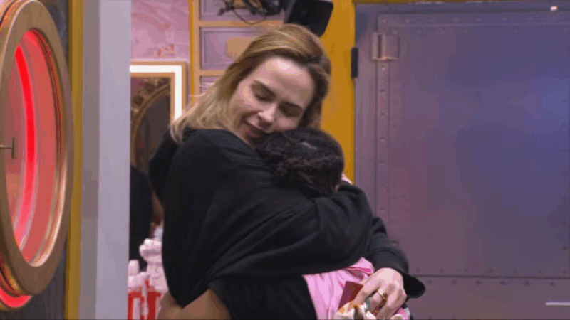 ‘BBB 26’: Ana Paula volta para a casa após ser vetada da festa da líder