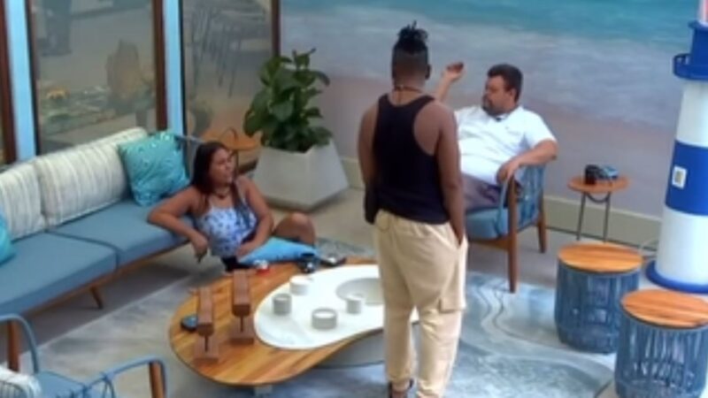 ‘BBB 26’: Chaiany, Babu e Leandro planejam voto em sister após treta