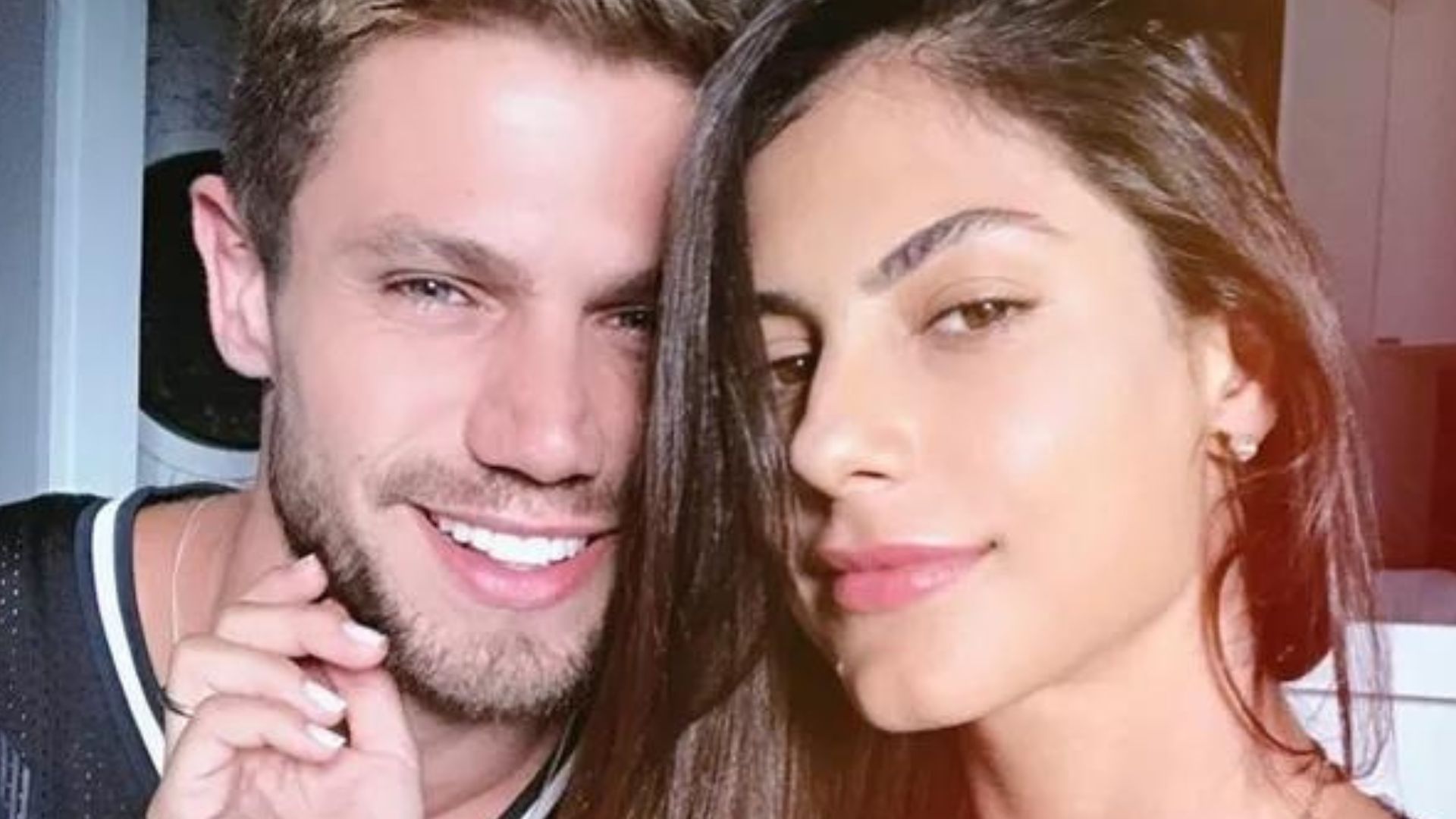 ‘BBB 26’: Ex-noiva de Jonas puxa mutirão e demonstra apoio ao emparedado