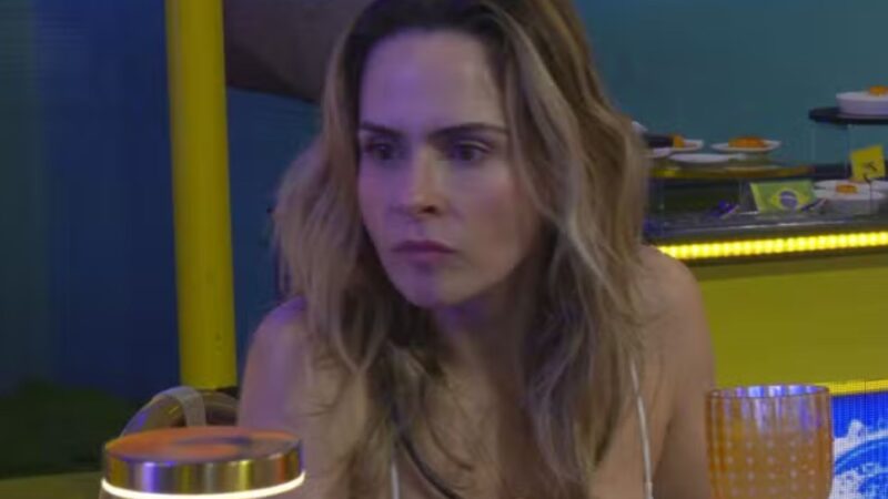 ‘BBB 26’: Favorita? Ana Paula analisa o jogo e aponta a mais forte: ‘É ela’