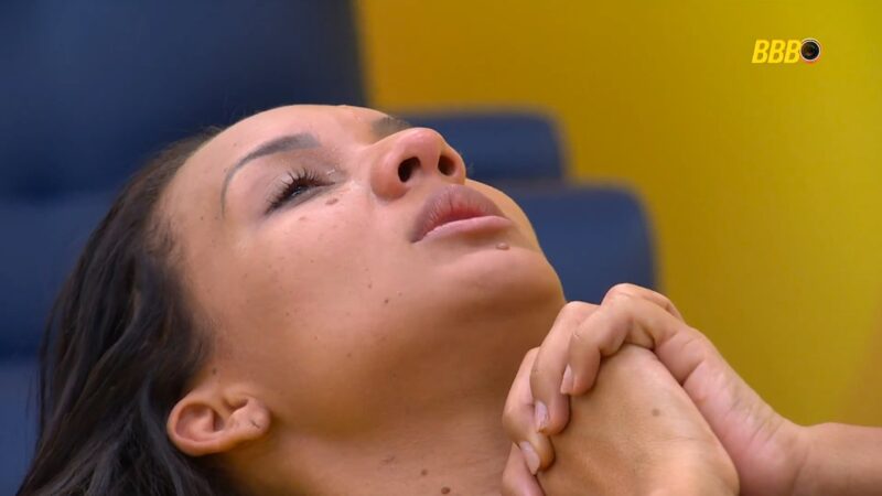 ‘BBB 26’: Maxiane chora ao falar de Ana Paula e faz apelo ao público: ‘Não deixa’