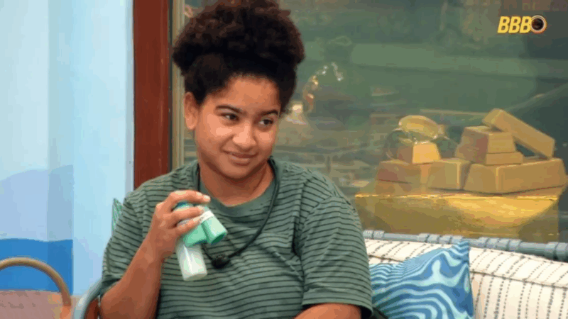 ‘BBB 26’: Milena não compra poder, mas descobre informação importante e web reage: ‘Manipulação’