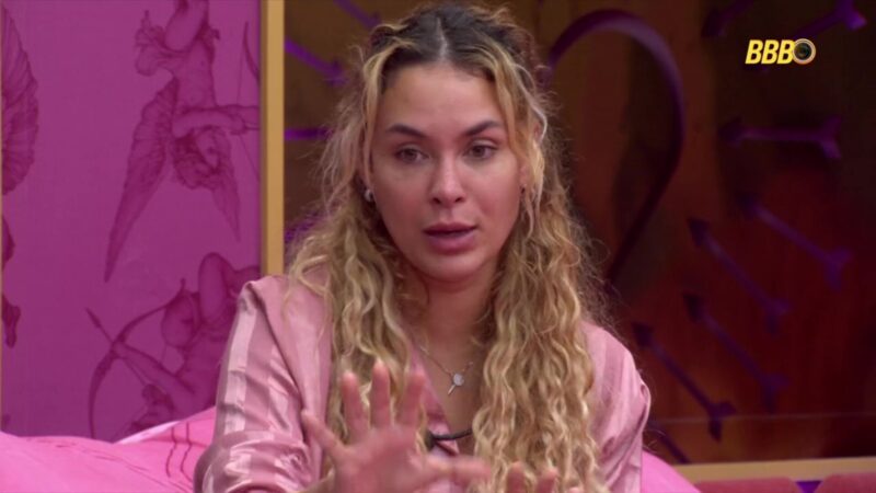 ‘BBB 26’: Sarah revela o que fará caso não seja eliminada: ‘Se voltasse…’