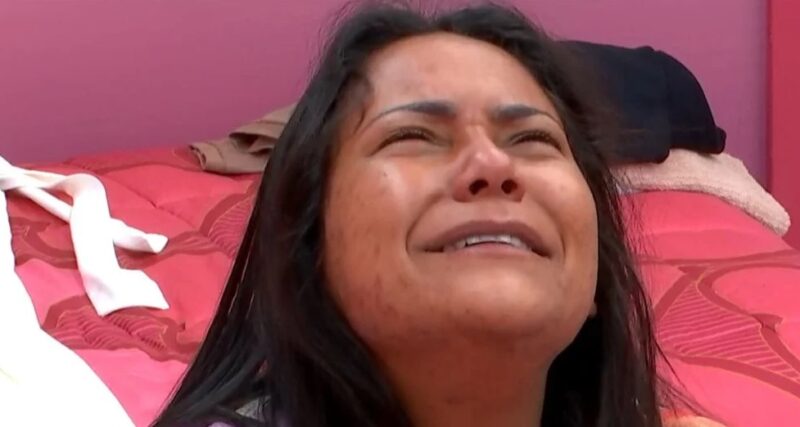 ‘BBB 26’: Vai desistir? Chay se desespera e quer apertar o botão: ‘Eu vou’