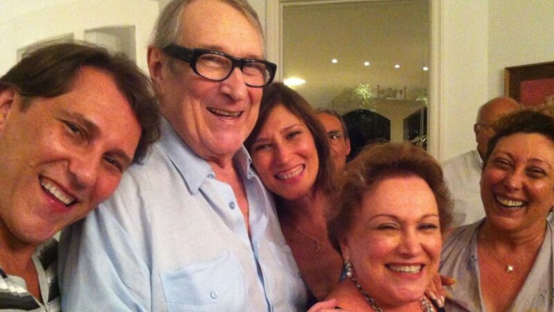 Beth Goulart revela como salvou Nicette Bruno do luto e critica novelas atuais: ‘Falta emoção’