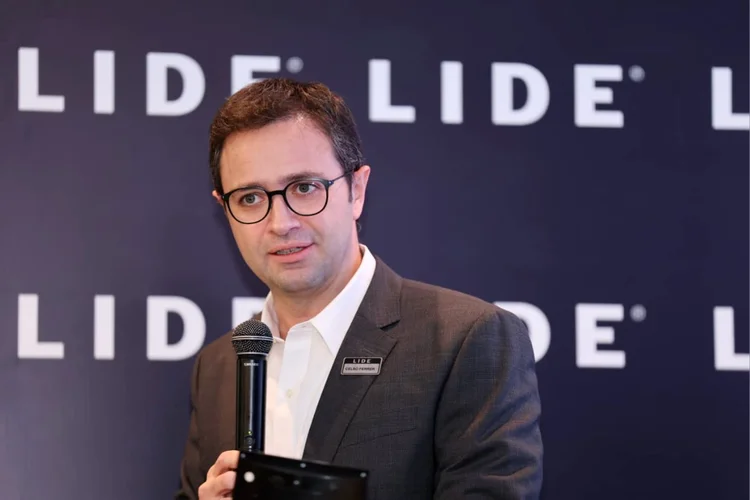 'Bets' disputam renda e freiam crescimento da aviação, avalia CEO da Gol
