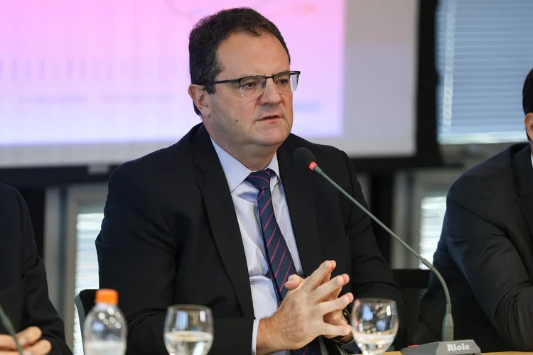 BNDES prepara carteira de R$ 433 bi de projetos de metrô e BRT