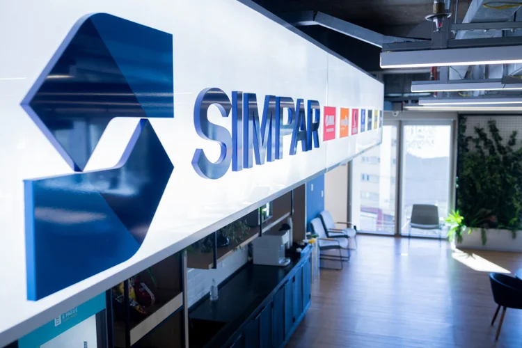 BNDESPar entra em aumentos de capital de Simpar, Vamos e Movida