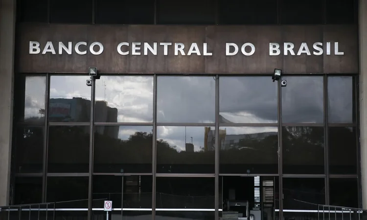 BofA muda tom sobre a Selic e diz que junho será último corte de 2026