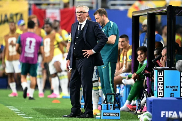 Brasil alcança marca histórica e exclusiva na história das Copas após vencer a Escócia