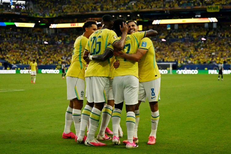 Brasil já conhece os três possíveis adversários no mata-mata da Copa