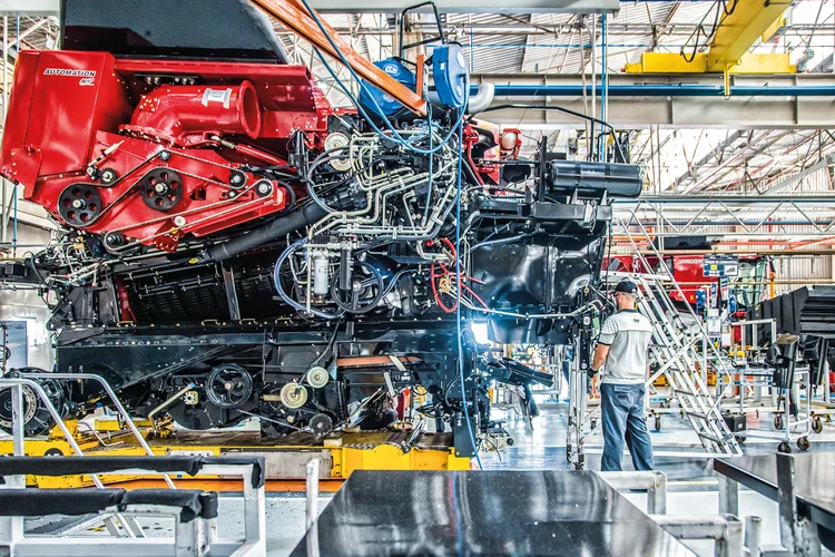 Brasil pode elevar produtividade em até 1,4% ao ano com IA, diz Moody’s