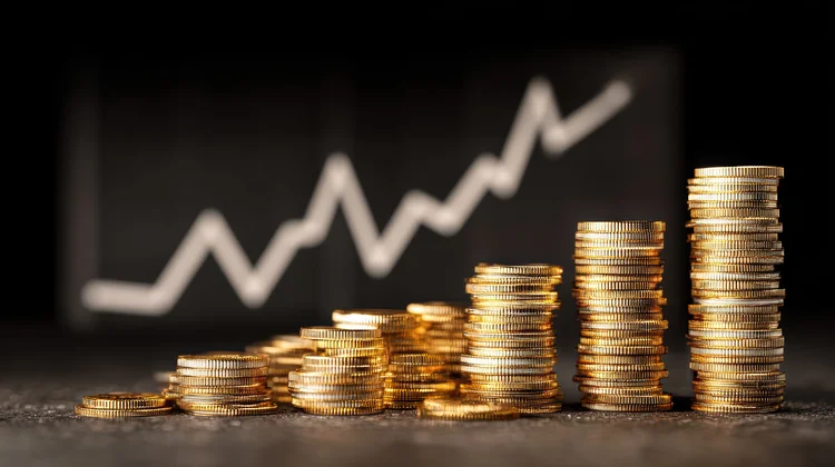 Brasileiro paga juros de 34% ao mês: média bate recorde histórico