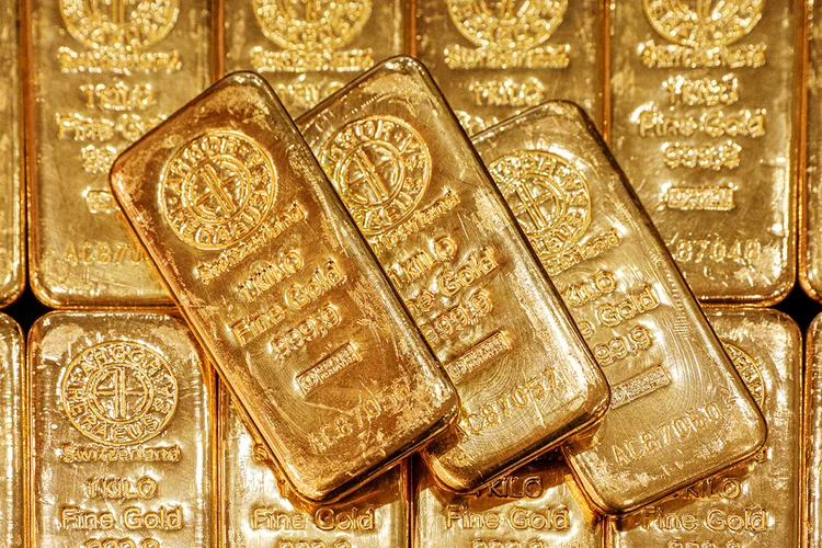 BTG vê janela de entrada no ouro após queda de 25% — e recomenda três ações