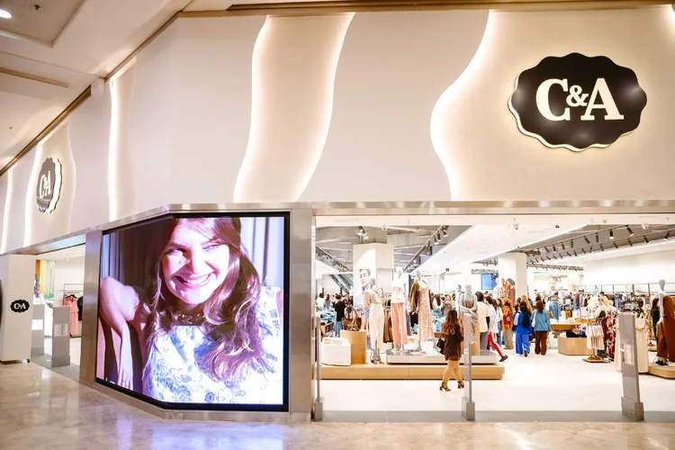 C&A sobe 23% após tombo em janeiro e tenta virar o jogo no Ibovespa