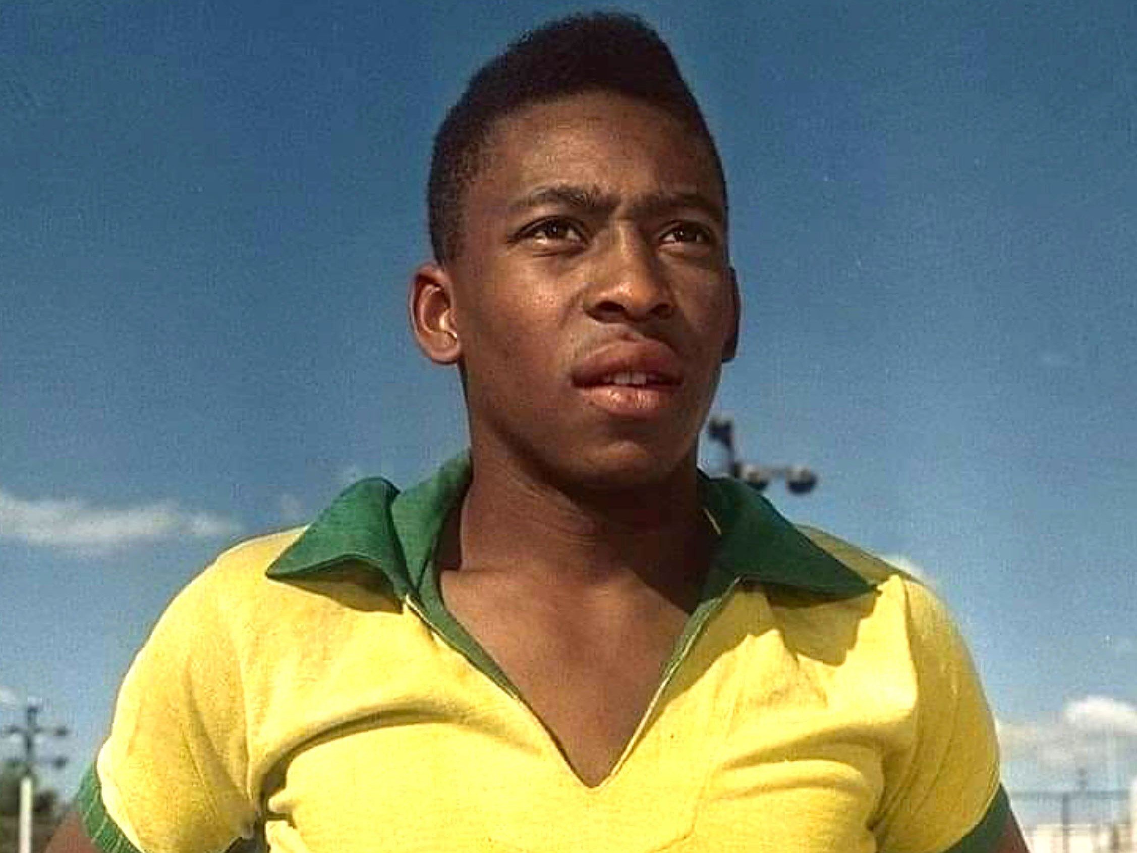 Camisa usada por Pelé na final da Copa de 1958 vai a leilão por US$ 6 milhões