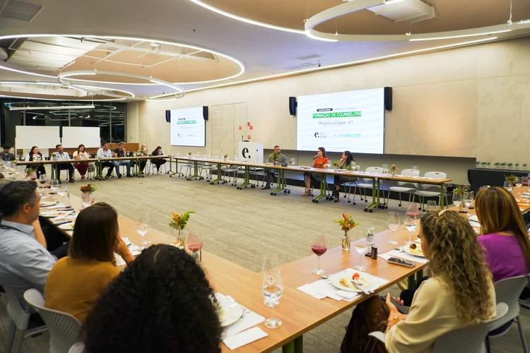 Campus da Saint Paul vira palco de discussões que devem moldar o futuro do ensino no Brasil