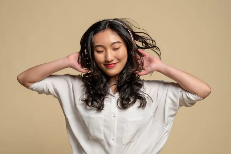 Cansado dos algoritmos? Saiba como descobrir novas músicas por conta própria