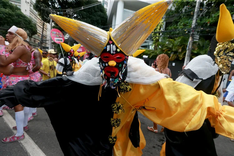 Carnaval 2026 em Salvador: blocos de rua hoje, domingo, 15