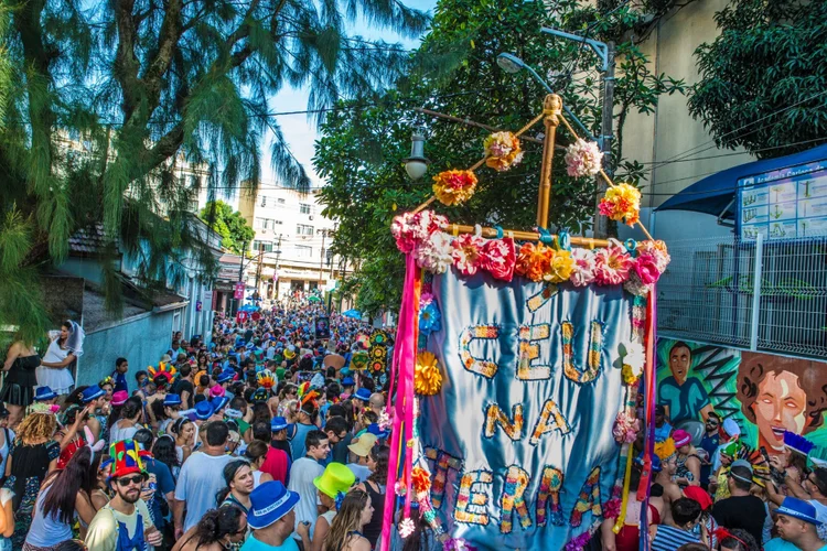 Carnaval 2026 no RJ: blocos de rua hoje, segunda-feira, 16 de fevereiro